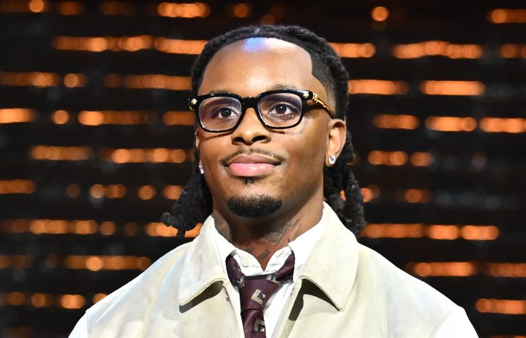Comeback Season?! Social Media Reacts After Toosii Hints At LSU Football Return Months After Leaving The Team To Refocus On Music Comeback Season?! Social Media Reacts After Toosii Hints At LSU Football Return Months After Leaving The Team To Refocus On Music Career