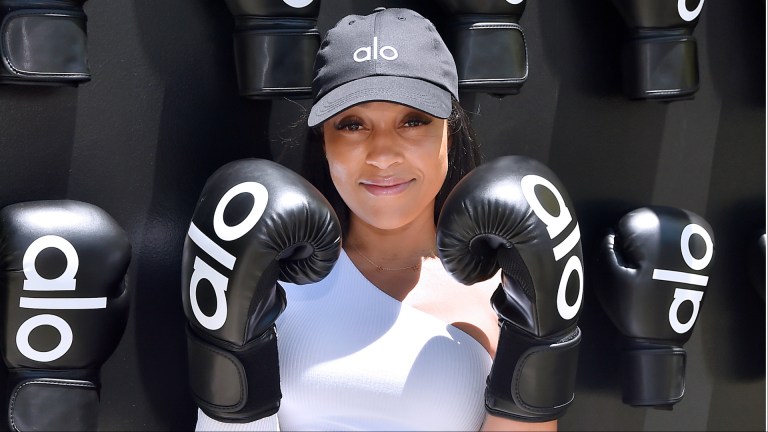 Joie Chavis Celebrates 38th Birthday By Sharing Her Luxurious Birthday Gift With Fans And They’re Cuttin’ Up! (VIDEO) Joie Chavis 38th birthday gift present car Bentley Bentayga video fans react