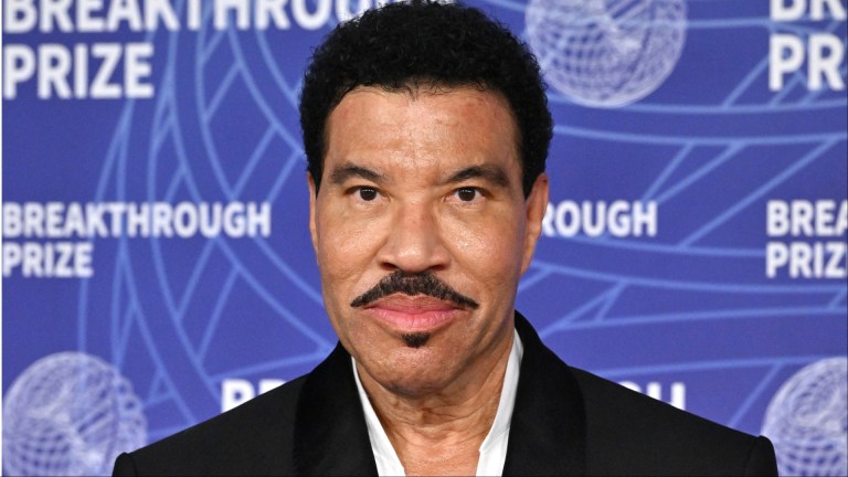 Lionel Richie Reportedly Cancels Earth, Wind & Fire Concert Dates After Having Heart Procedure Following ICU Stay Lionel Richie cancels concerts Earth Wind & Fire heart procedure Atrial fibrillation AFib