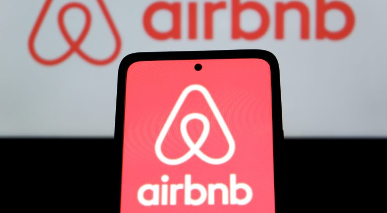 Now, Check That! Airbnb Updates Checkout Rules To Limit Guest Chores Airbnb Updates Host Rules To Limit Guest Chores Checkout