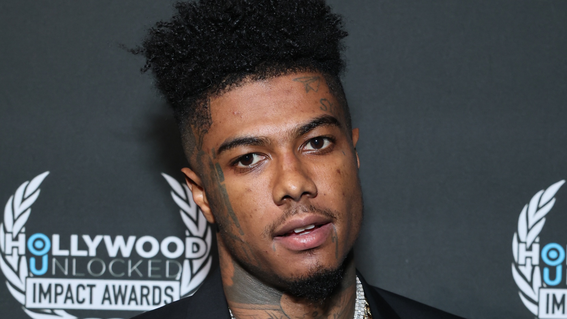 Fans Support Nevaeh Akira After She Cries During Live Stream Amid Blueface Breakup & Recent Birth (VIDEO)