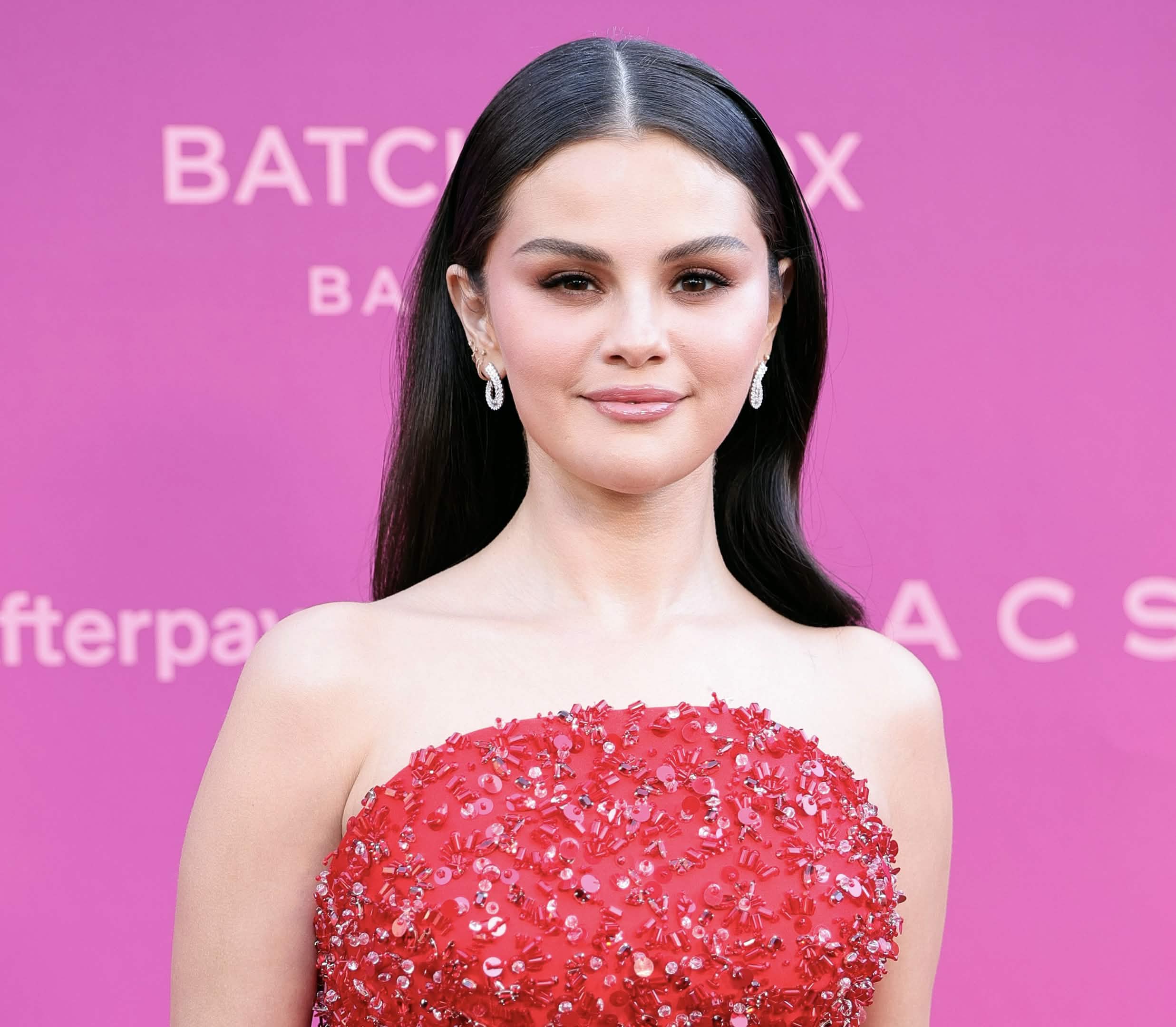 Not Worth It! Selena Gomez Opens Up About The Impact Vaping Nicotine Has Had On Her Voice (VIDEO)