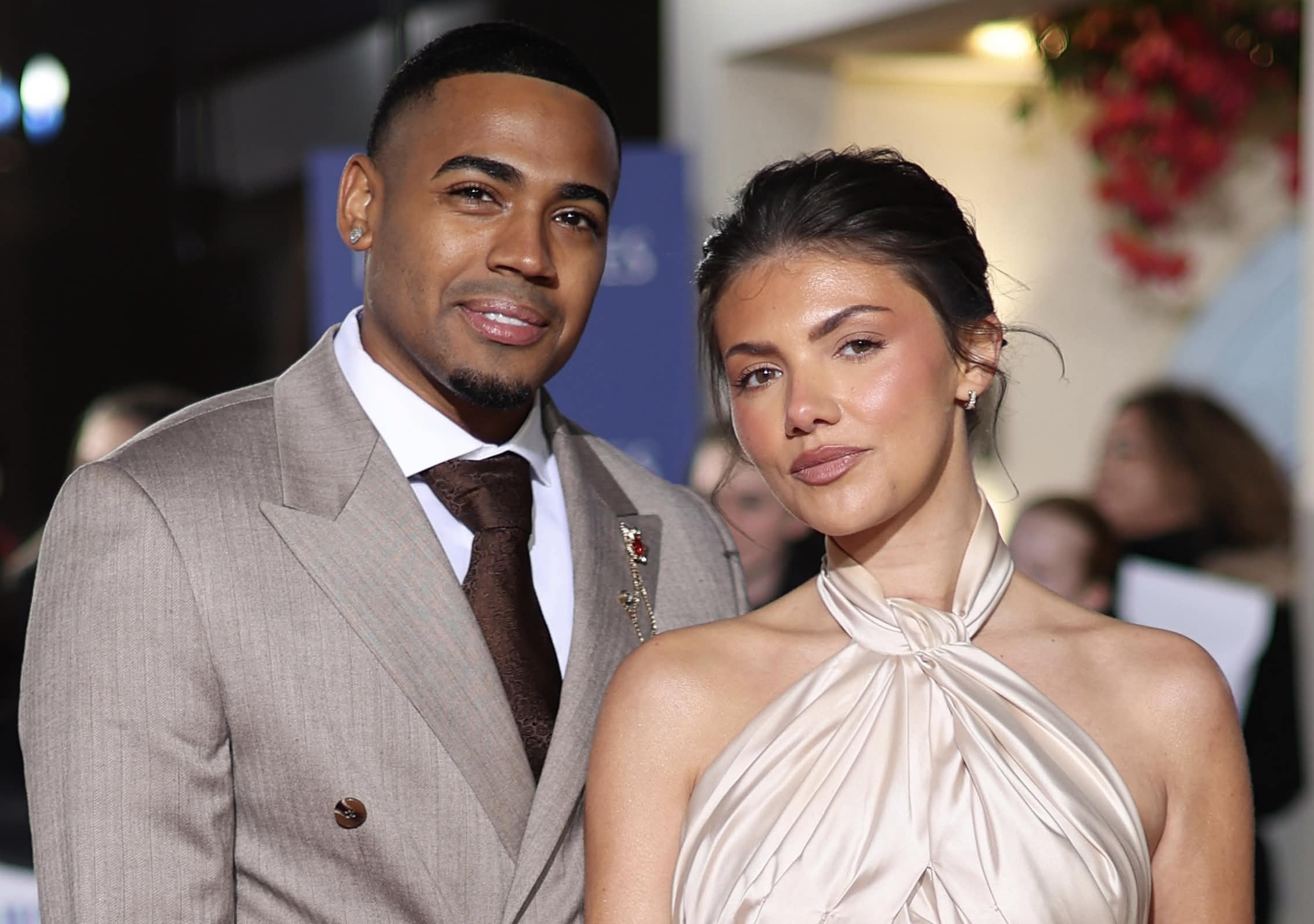 Love Island Baby! ‘Love Island UK’ Stars Samie Elishi & Tyrique Hyde Shock Fans As They Announce They’re Expecting First Child Together (VIDEO)