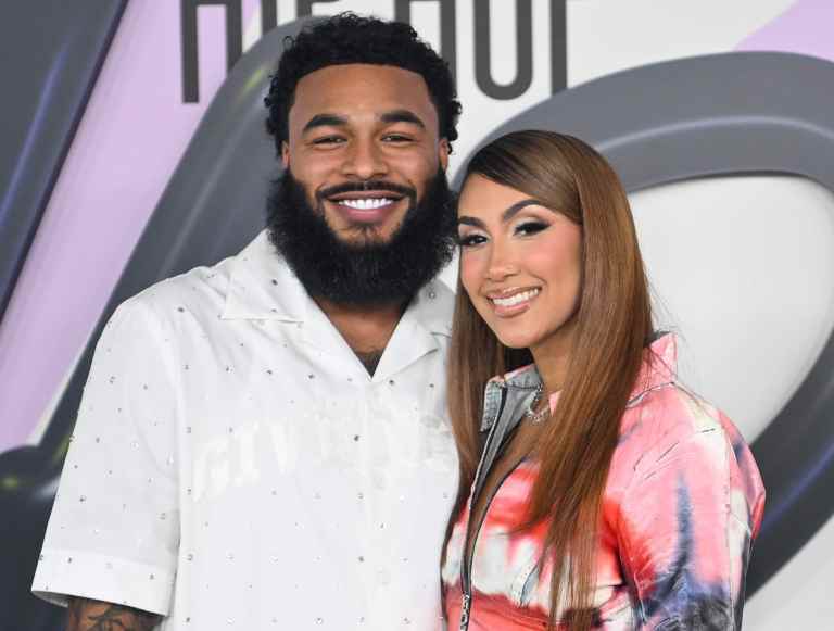 Queen Naija And ClarenceNYC Discuss Whether They Want More Kids As They Reveal Their Unborn Baby’s Gender (VIDEO) Issa Baby…! Queen Naija And Clarence NYC Discuss Whether They Want More Kids As They Officially Reveal Their Baby’s Gender (VIDEO)