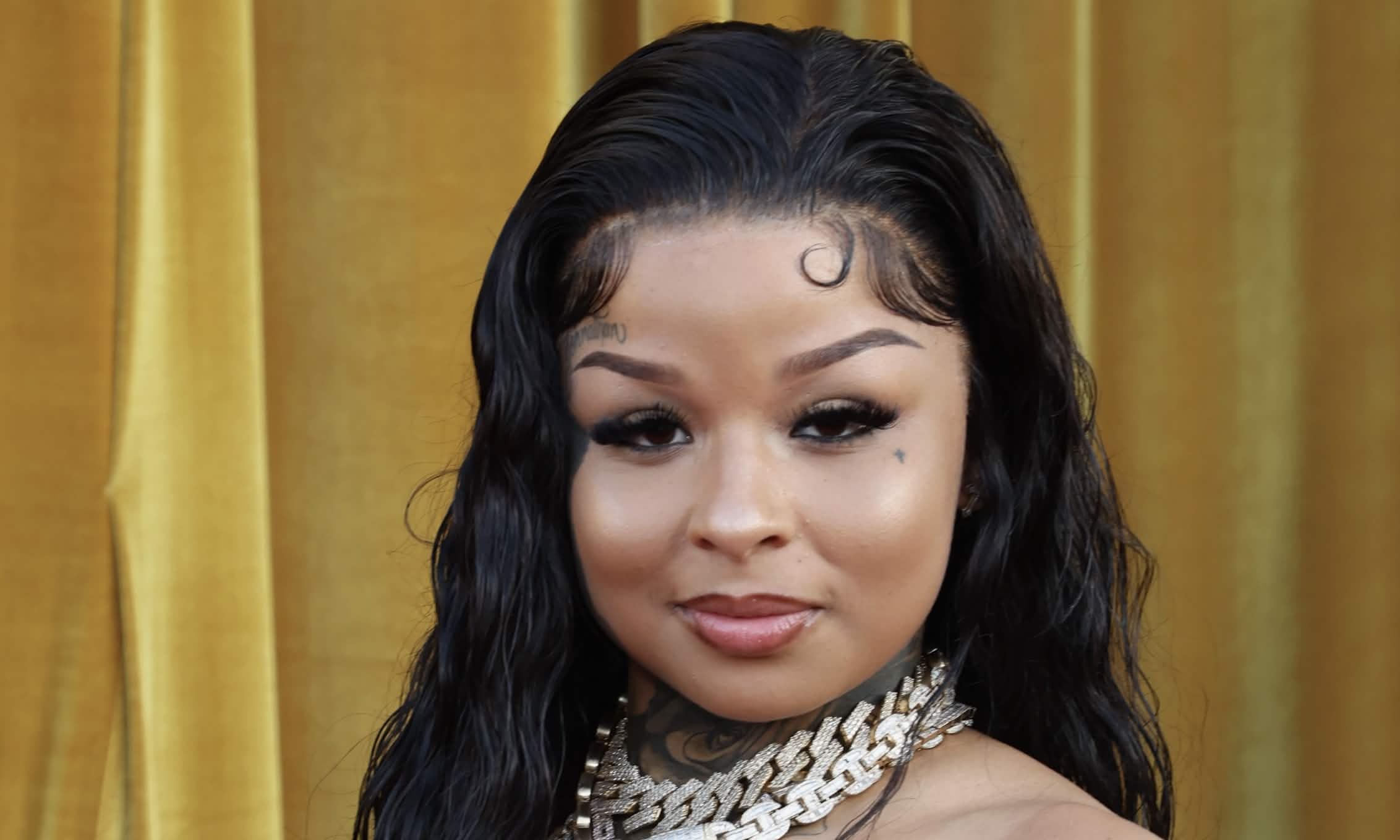 Ready To Repent! Chrisean Rock Cries While Claiming She’d Rather Serve God Than Be Famous (VIDEOS)