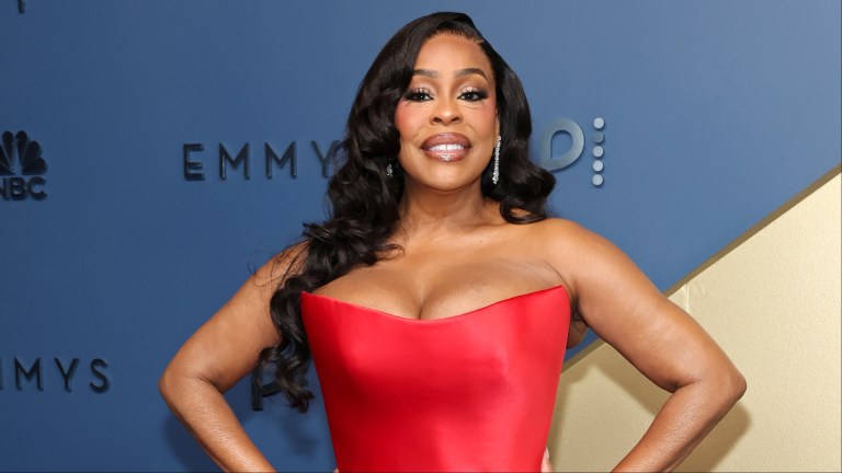 Niecy Nash Dia Nash twins Mother Knows Murder true crime podcast look-a-like daugher