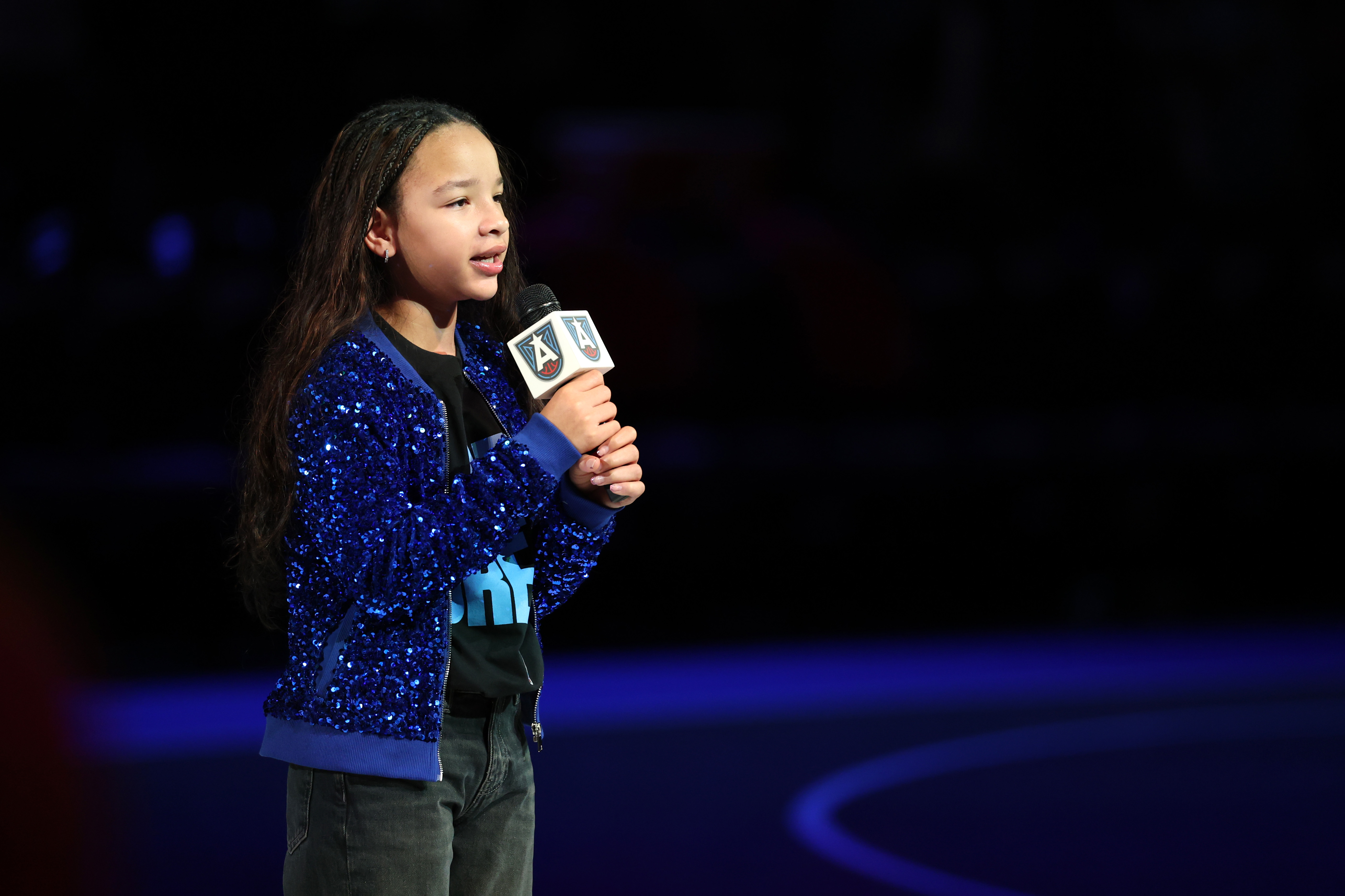 The Mic Is ON! Heiress Harris Has Fans Going UP After Showing Out With National Anthem Performance At WNBA Finals (VIDEO)