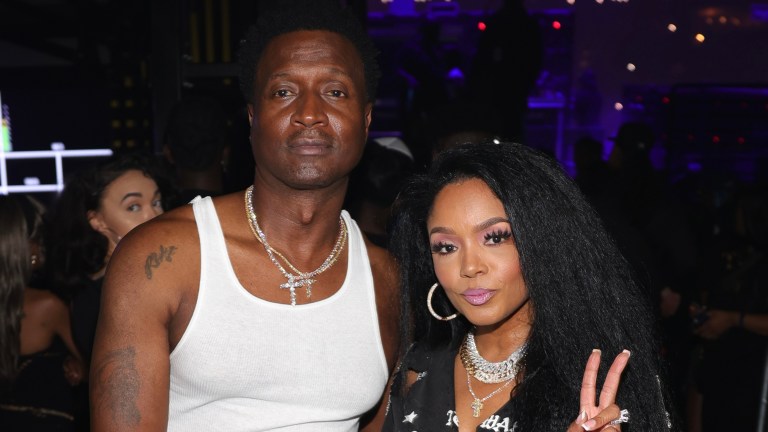 Social Media Users Are Mentioning Kirk Frost After Rasheeda Shared Message About Pushing Past “Feeling Defeated” (VIDEO) Whew! Social Media Users Are Mentioning Kirk Frost After Rasheeda Shared Message About Pushing Past "Feeling Defeated" (VIDEO)